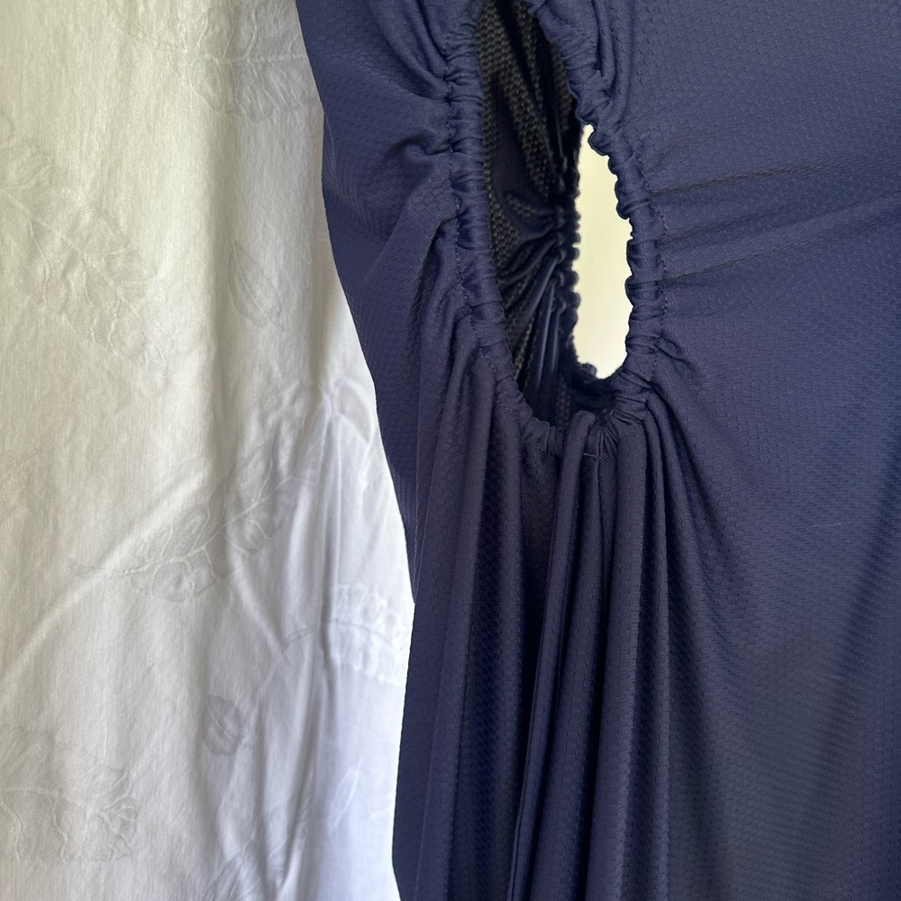 NWT - WAYF Jersey Cutout Knit Dress - Size Medium - Navy - Picture 11 of 13